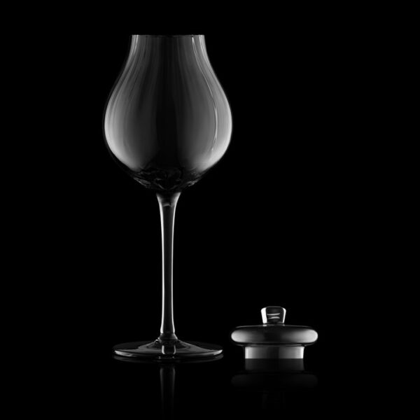 Kieliszek degustacyjny do whisky – Amber Glass model G602 - obrazek 4